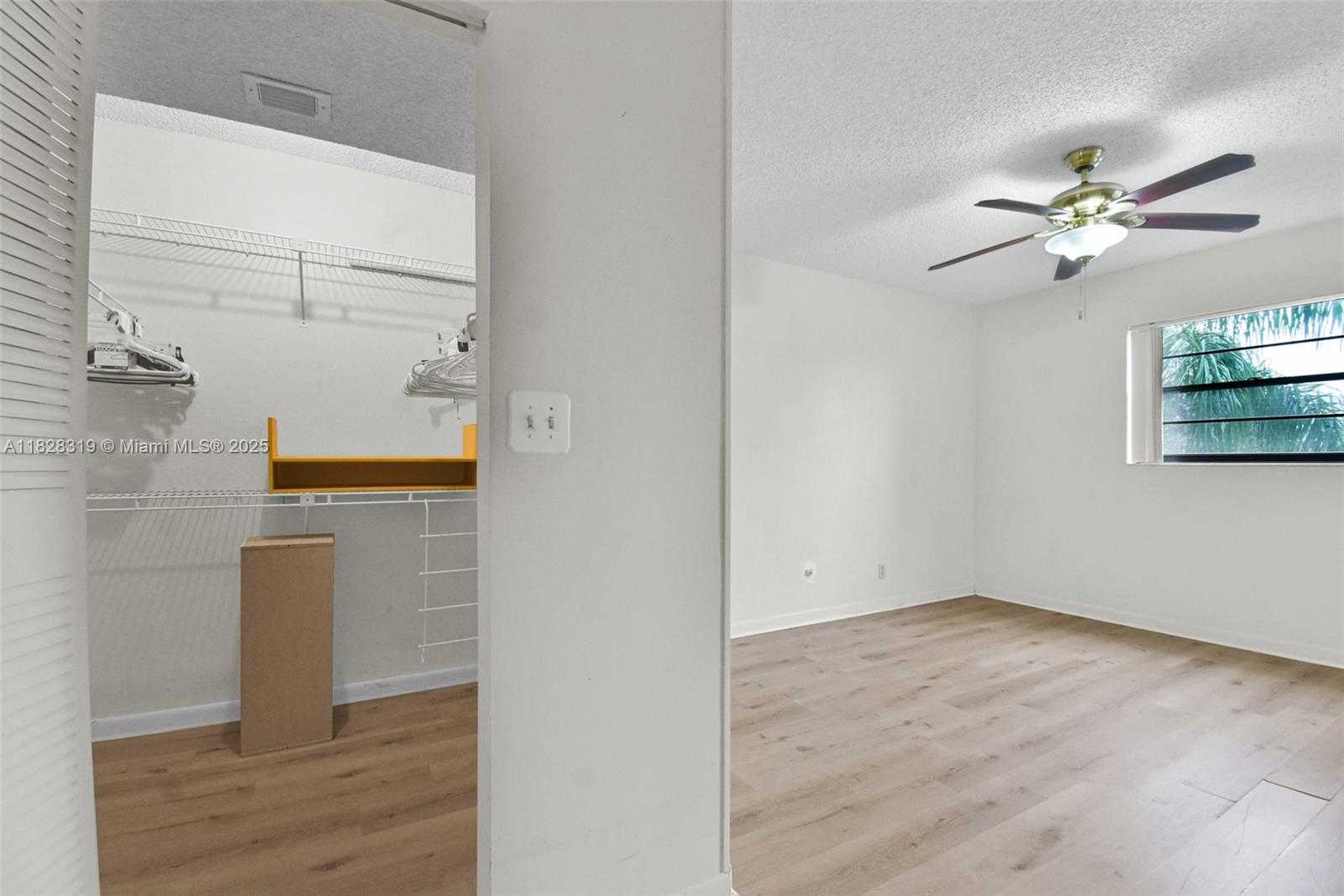 Small Image of 10501 WEST BROWARD BLVD #304, Plantation Number 46