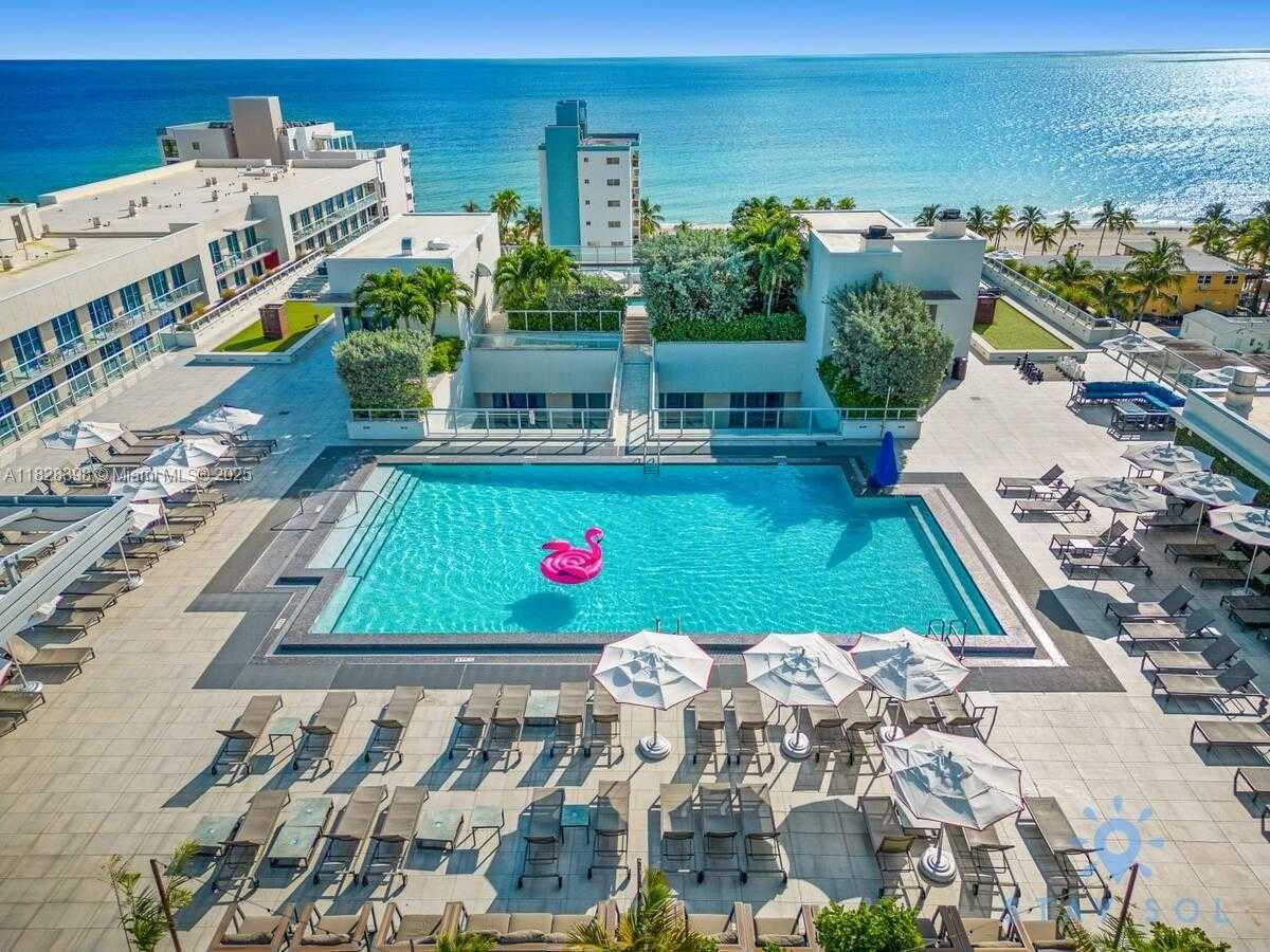 Small Image of 777 NORTH OCEAN DR #S411, Hollywood Number 2