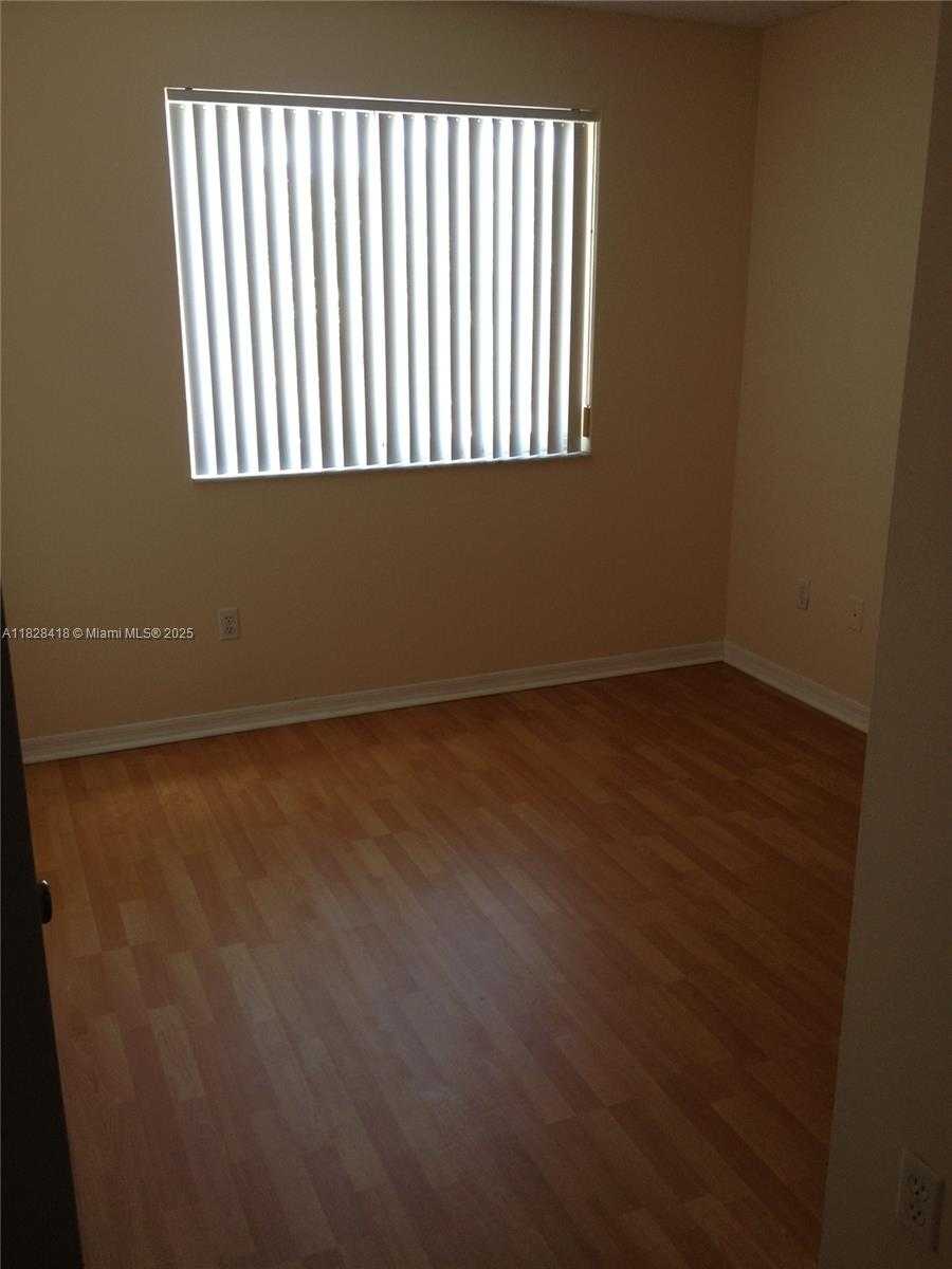 Small Image of 470 SOUTH PARK RD #7-308, Hollywood Number 11