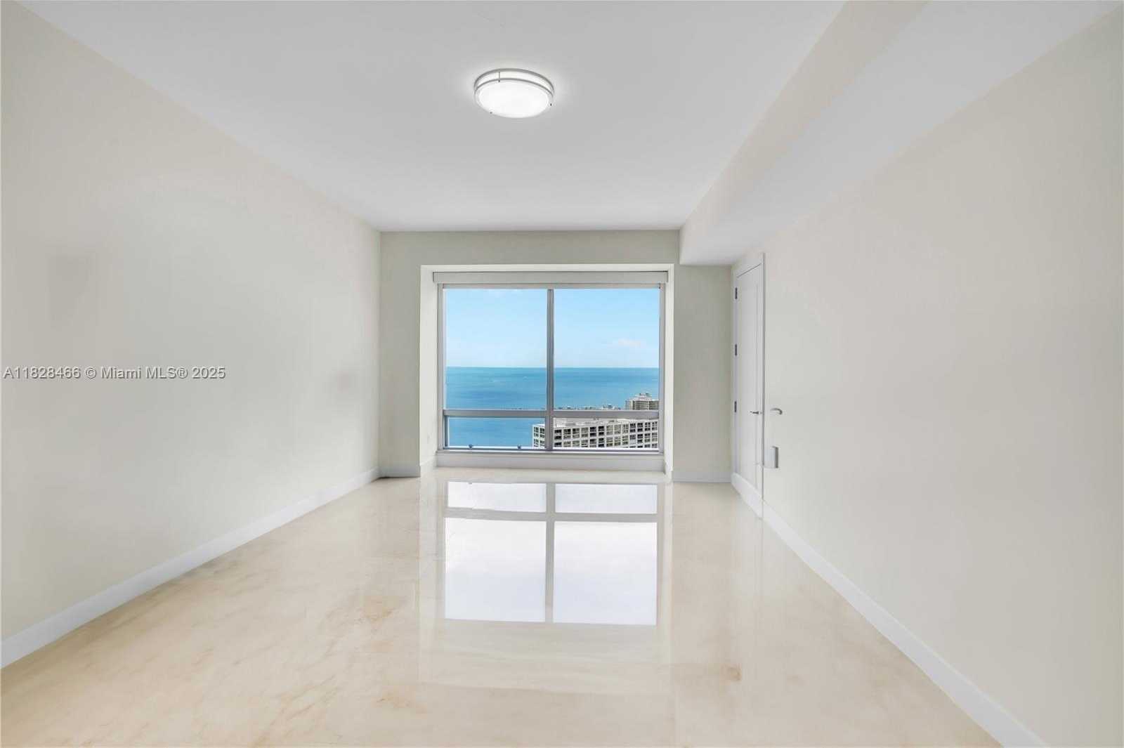 Small Image of 1425 BRICKELL AVE #44A-B, Miami Number 15