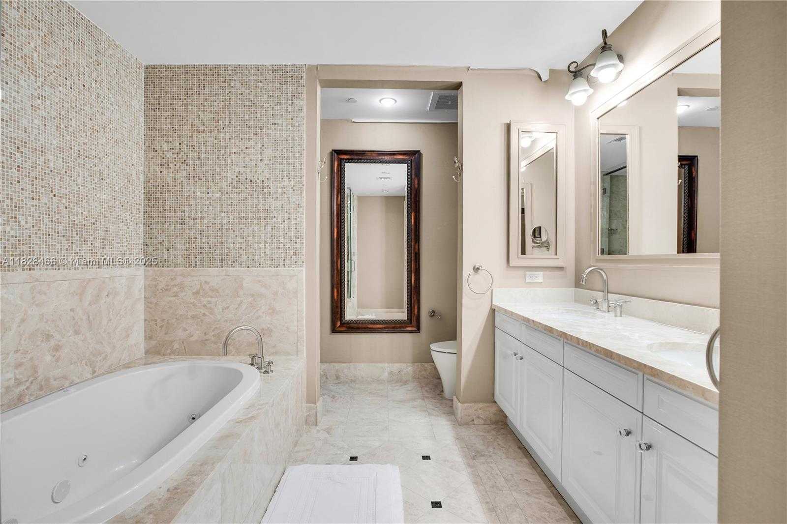 Small Image of 1425 BRICKELL AVE #44A-B, Miami Number 7