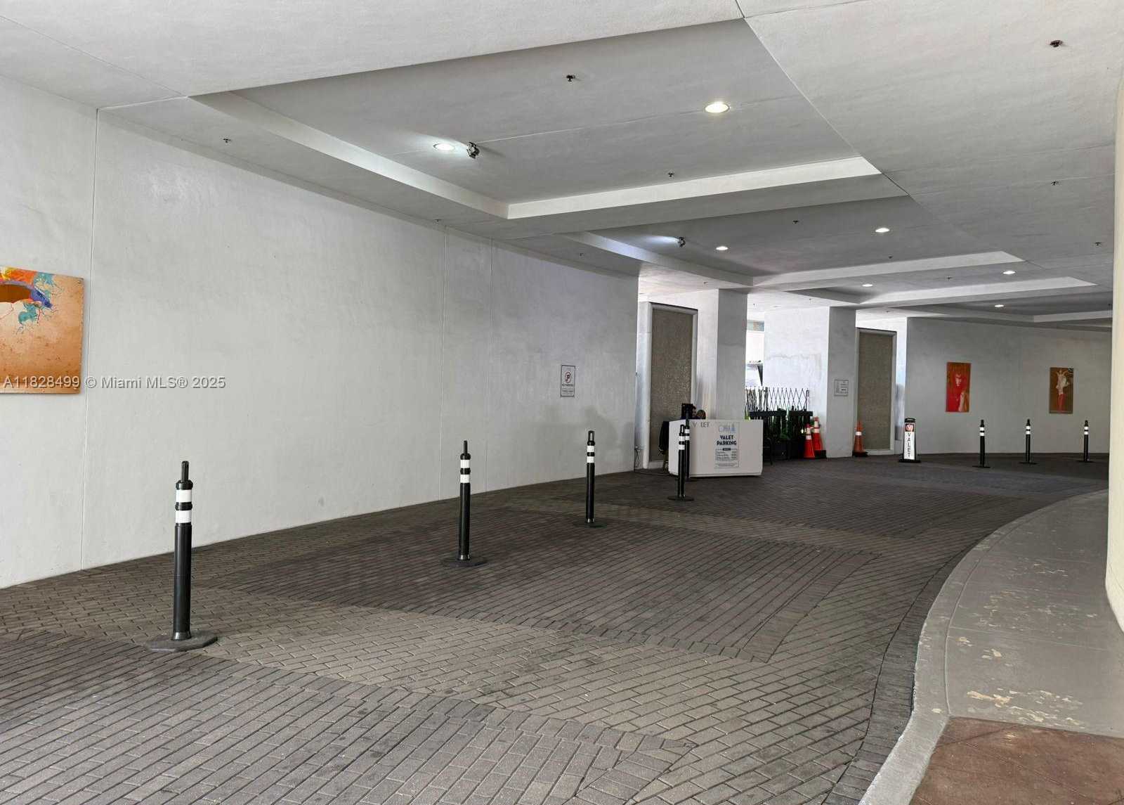 Small Image of 1750 NORTH BAYSHORE DR #2707, Miami Number 49