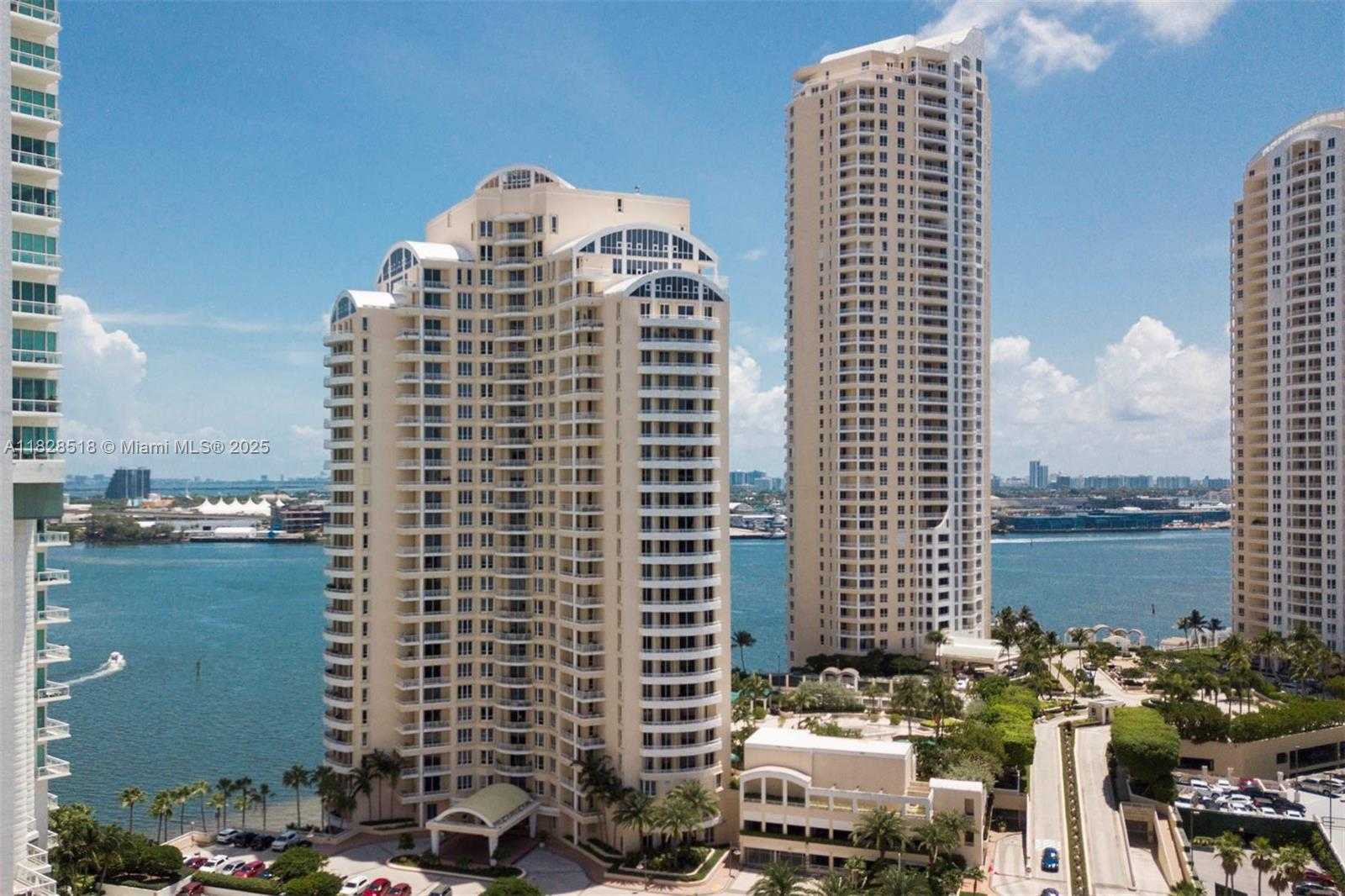 Small Image of 888 BRICKELL KEY DR #2606, Miami Number 28