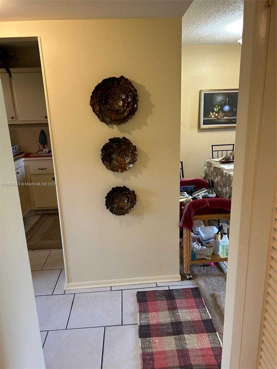 Small Image of 2800 WEST SUNRISE LAKES DR #104, Sunrise Number 11