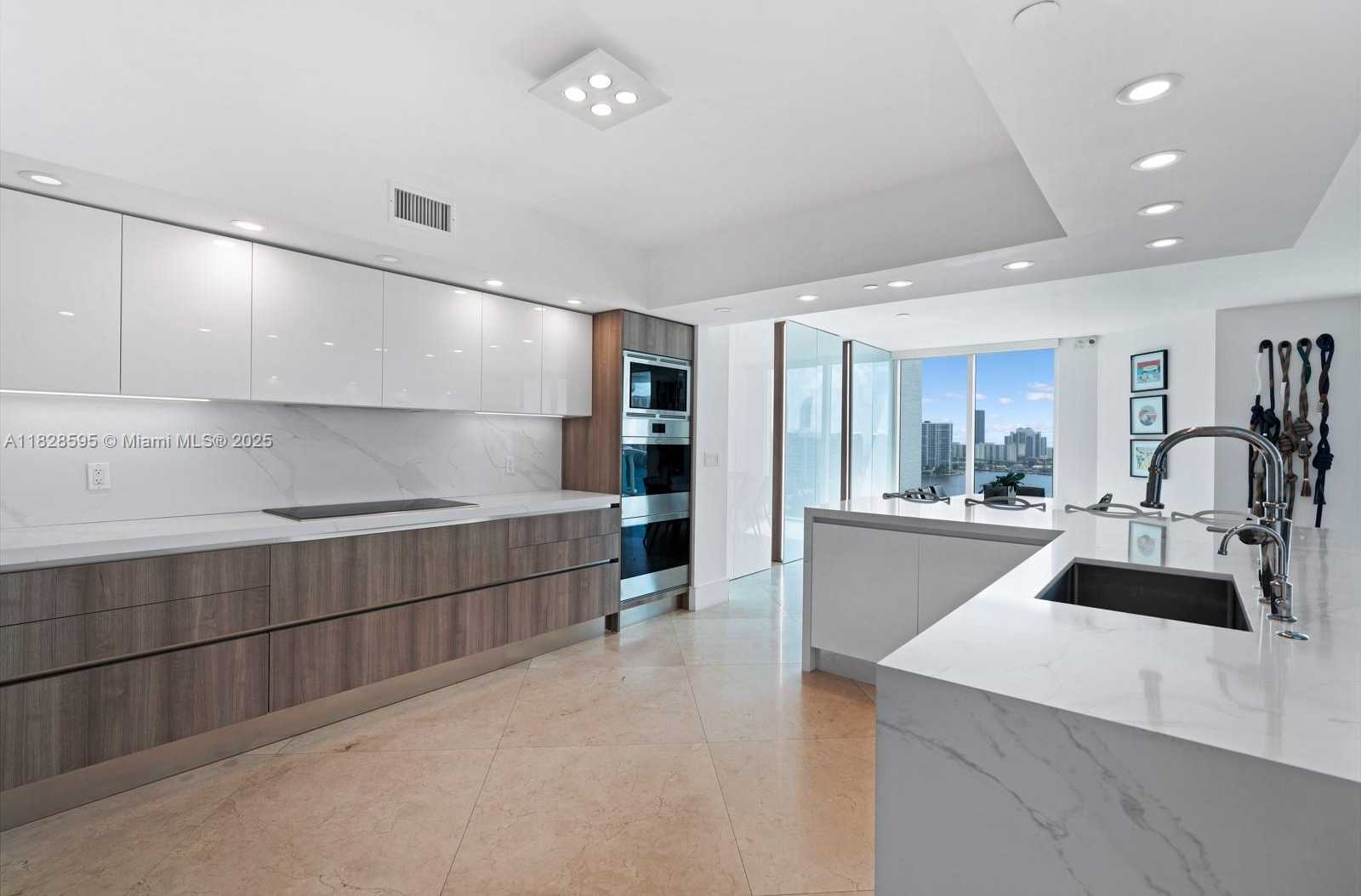 Small Image of 3301 NORTH EAST 183RD ST #1803, Aventura Number 18