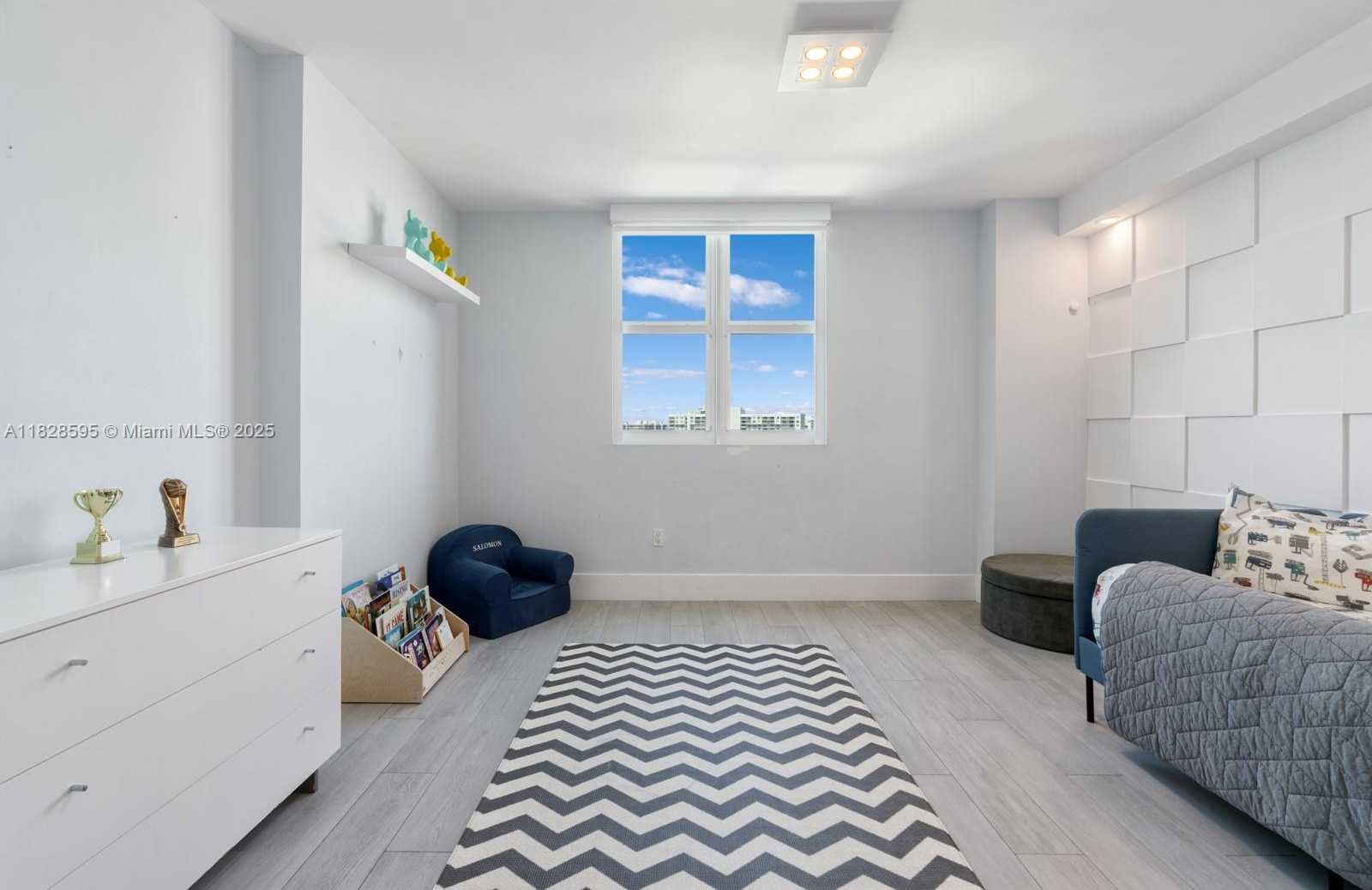 Small Image of 3301 NORTH EAST 183RD ST #1803, Aventura Number 36