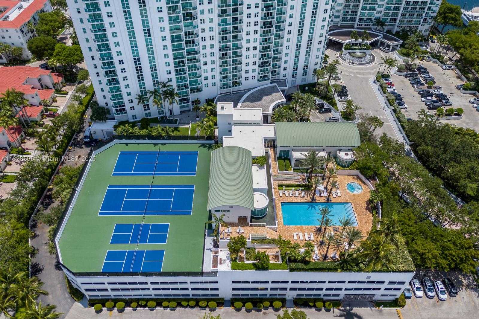 Small Image of 3301 NORTH EAST 183RD ST #1803, Aventura Number 7