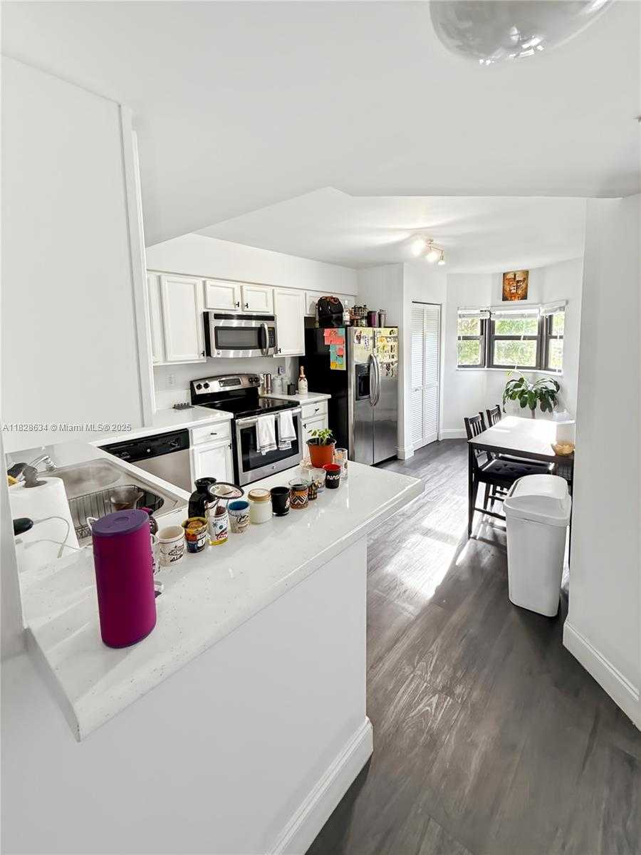 Small Image of 22551 SW 88TH PLACE #205, Cutler Bay Number 4