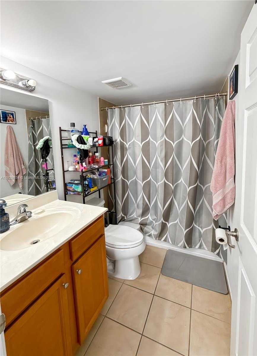 Small Image of 22551 SW 88TH PLACE #205, Cutler Bay Number 8