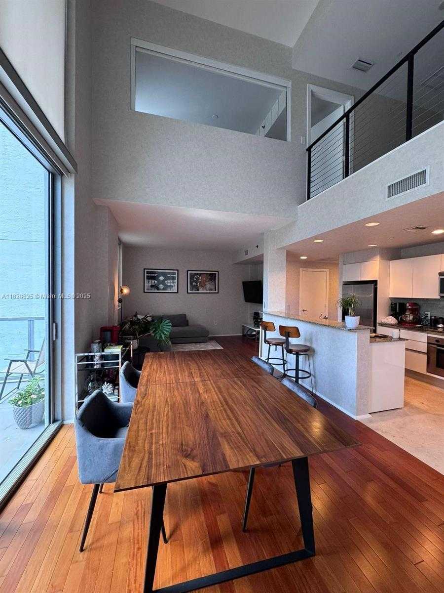 Small Image of 1050 BRICKELL AVE #422, Miami Number 13