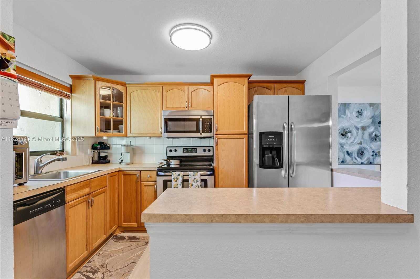 Small Image of Pembroke Pines Number 3