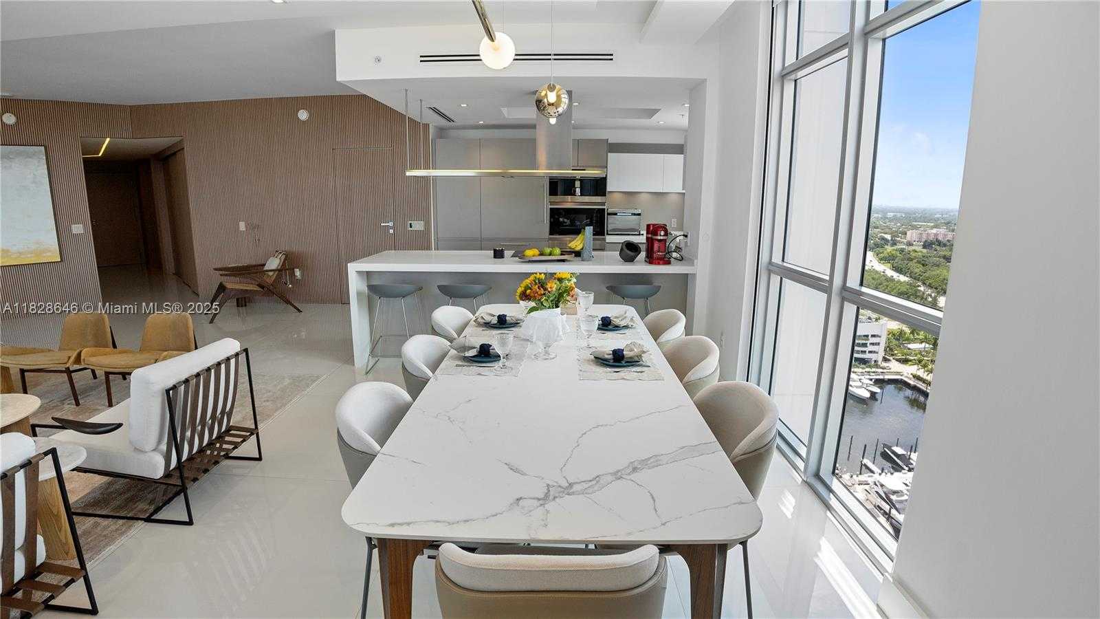 Small Image of 17301 BISCAYNE BLVD #2102, North Miami Beach Number 12