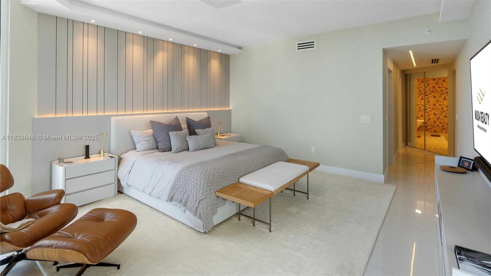 Small Image of 17301 BISCAYNE BLVD #2102, North Miami Beach Number 18