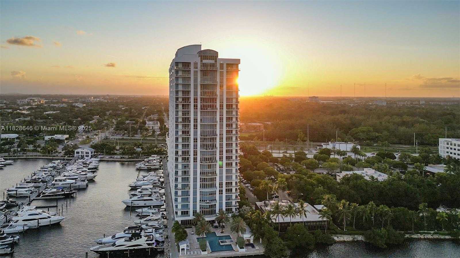 Small Image of 17301 BISCAYNE BLVD #2102, North Miami Beach Number 39