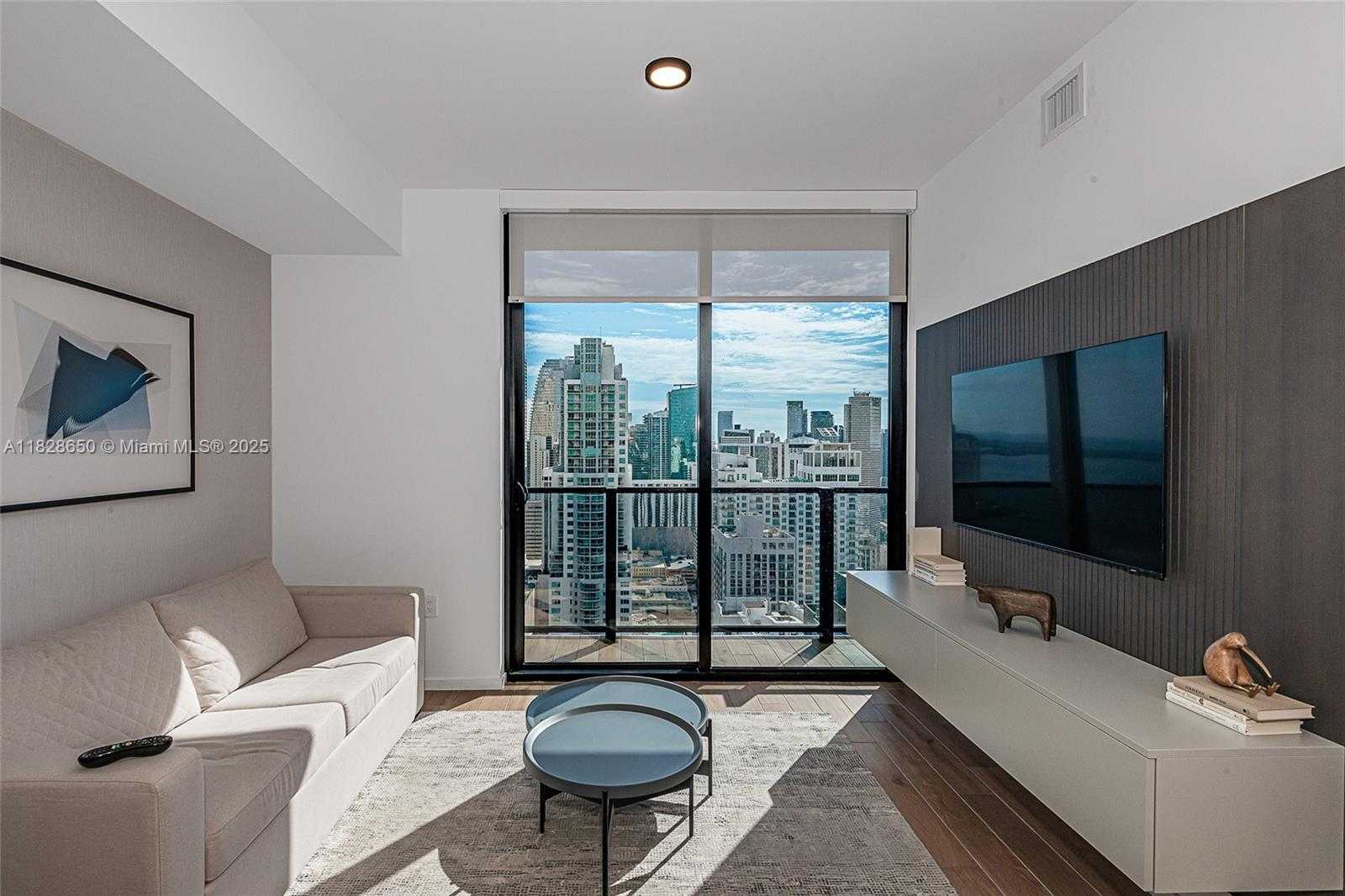 Small Image of 398 NORTH EAST 5TH ST #3717, Miami Number 5