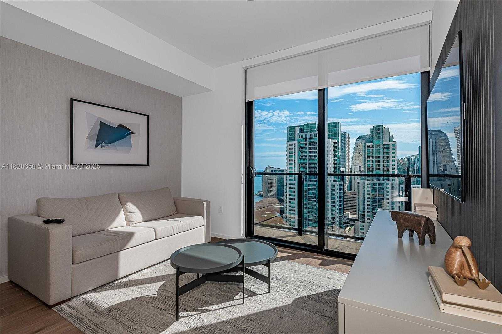 Small Image of 398 NORTH EAST 5TH ST #3717, Miami Number 6