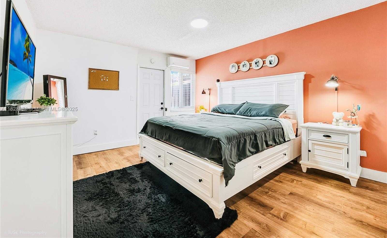 Small Image of 4817 SOUTH WEST 145TH AVE, Miami Number 9