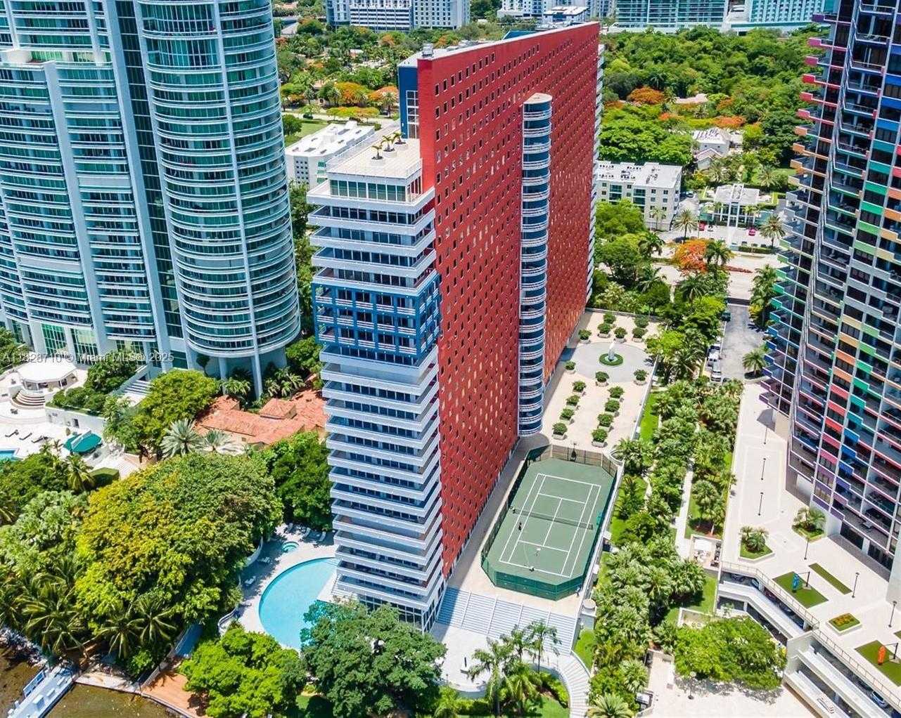 Small Image of 1627 BRICKELL AVE #2006, Miami Number 16