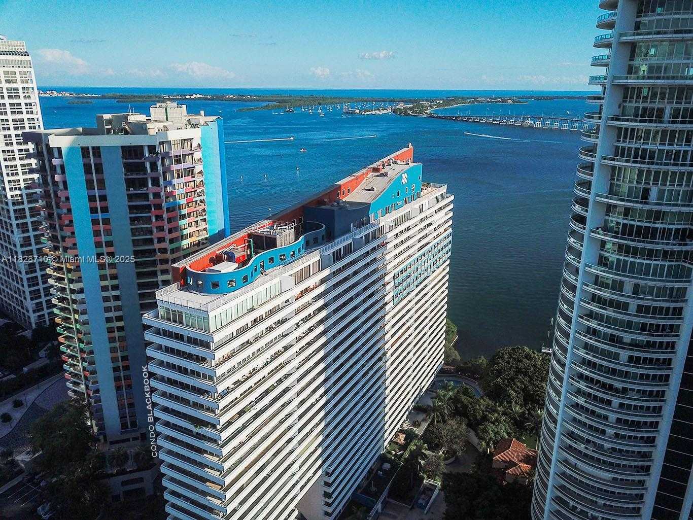 Small Image of 1627 BRICKELL AVE #2006, Miami Number 25