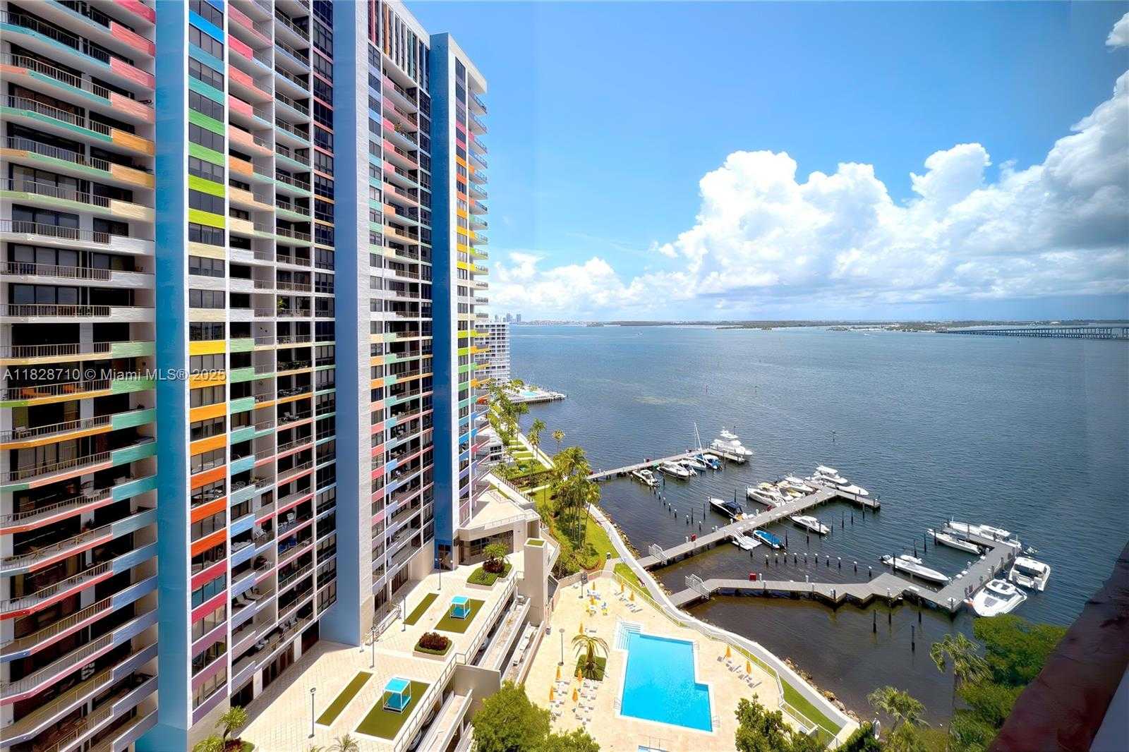 Small Image of 1627 BRICKELL AVE #2006, Miami Number 27