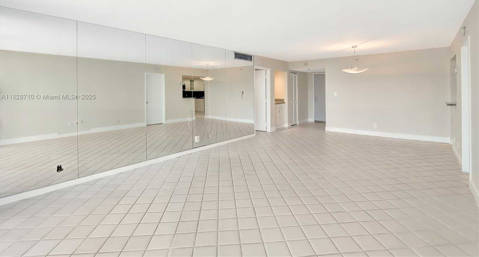 Small Image of 1627 BRICKELL AVE #2006, Miami Number 4