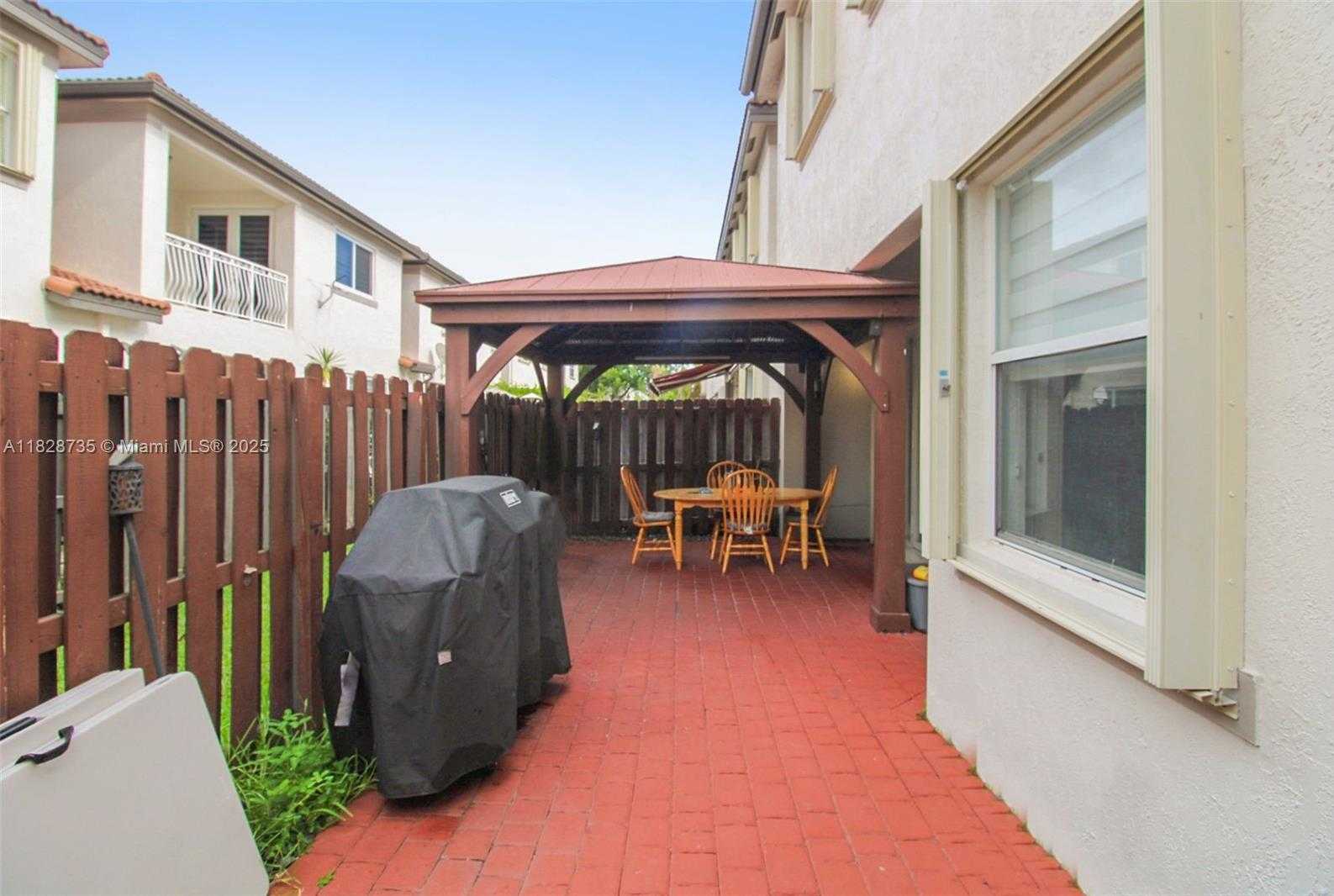 Small Image of 8159 NORTH WEST 116TH CT, Doral Number 37