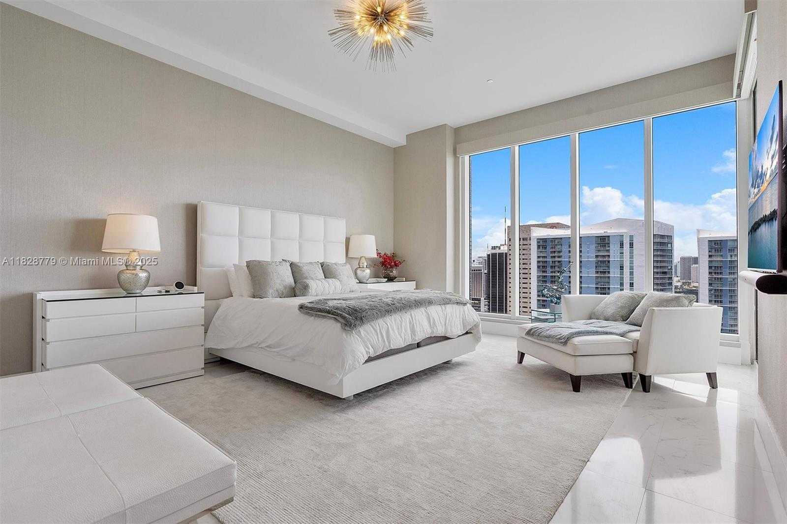 Small Image of 900 BRICKELL KEY BLVD #3103, Miami Number 27