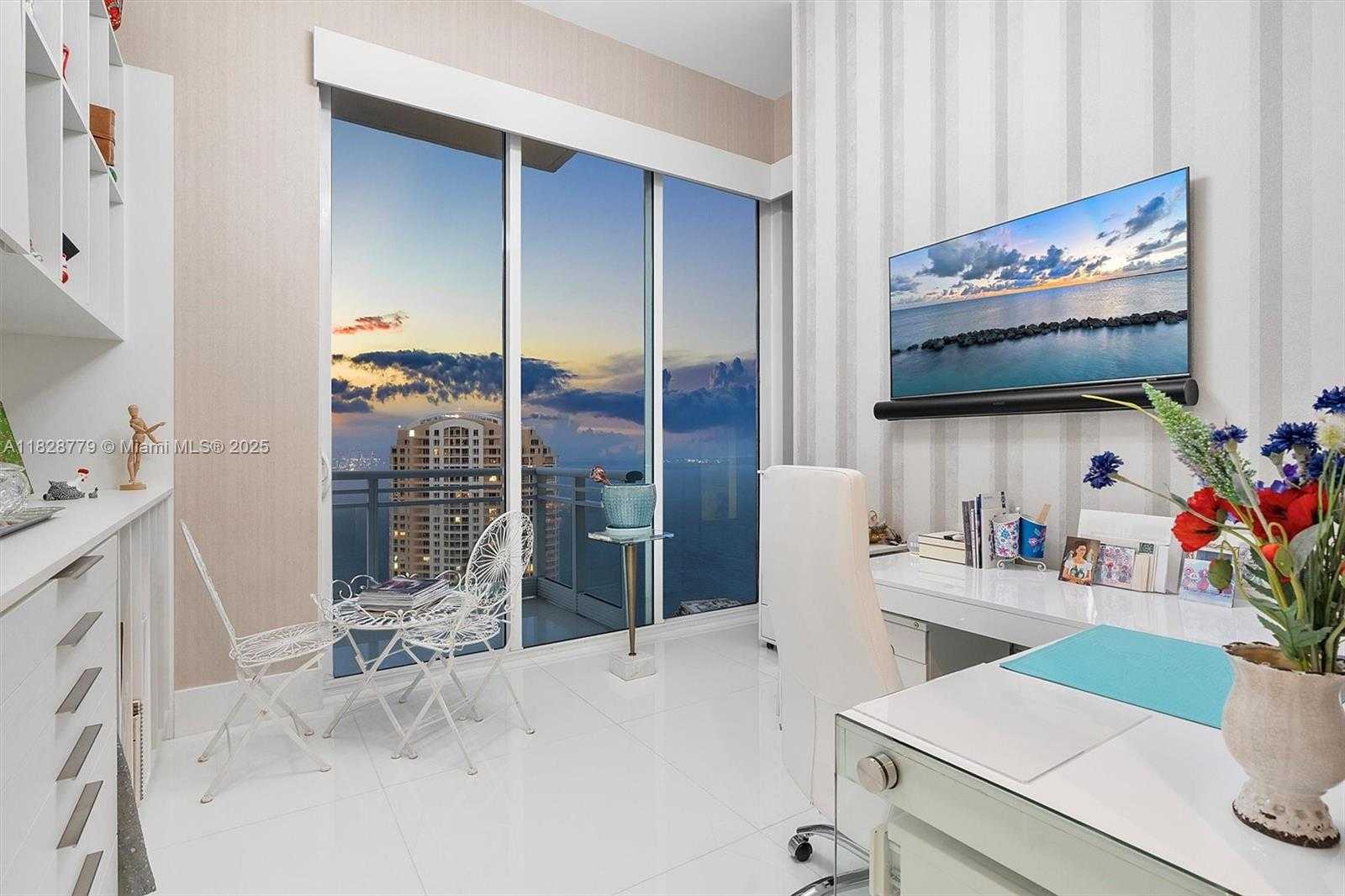 Small Image of 900 BRICKELL KEY BLVD #3103, Miami Number 36