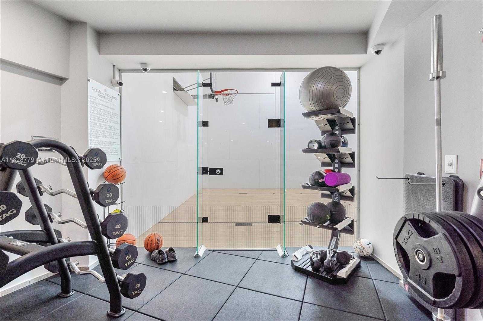 Small Image of 900 BRICKELL KEY BLVD #3103, Miami Number 42