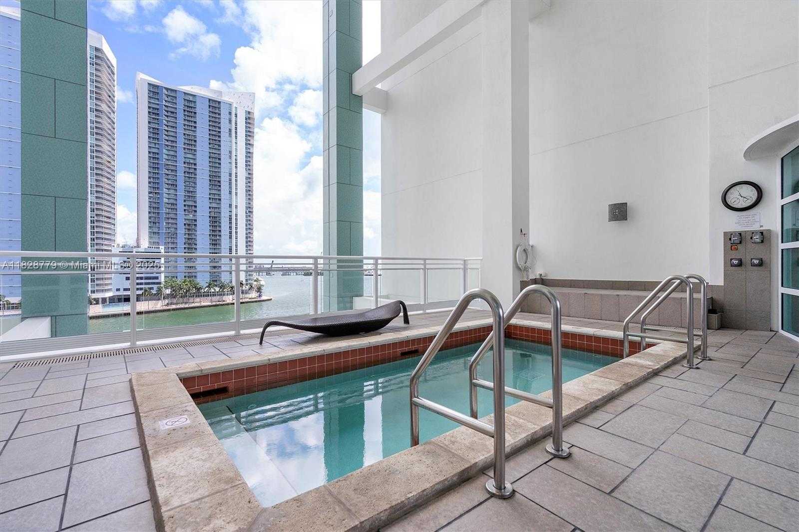 Small Image of 900 BRICKELL KEY BLVD #3103, Miami Number 45