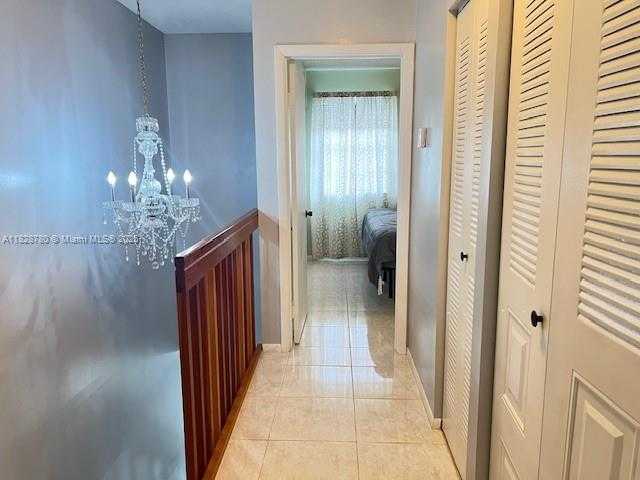 Small Image of 905 NORTH WEST 107TH AVE, Pembroke Pines Number 16