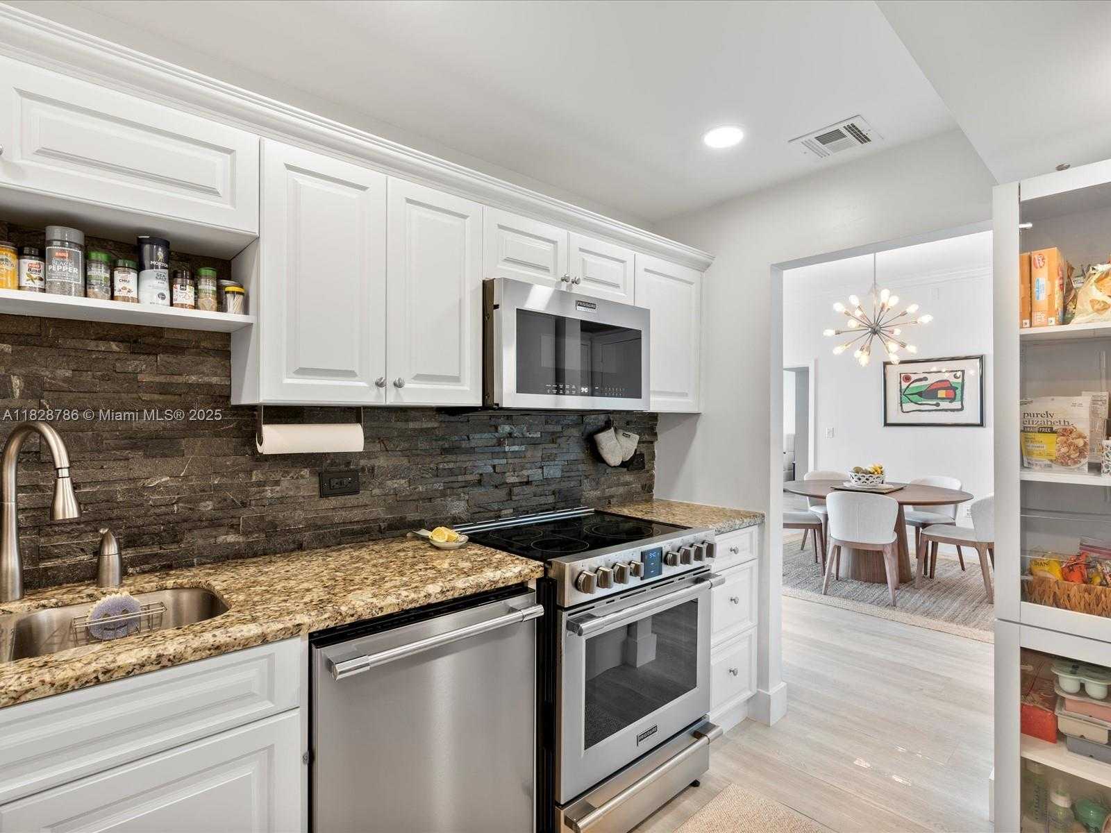 Small Image of 20505 EAST COUNTRY CLUB DR #PH36, Aventura Number 23