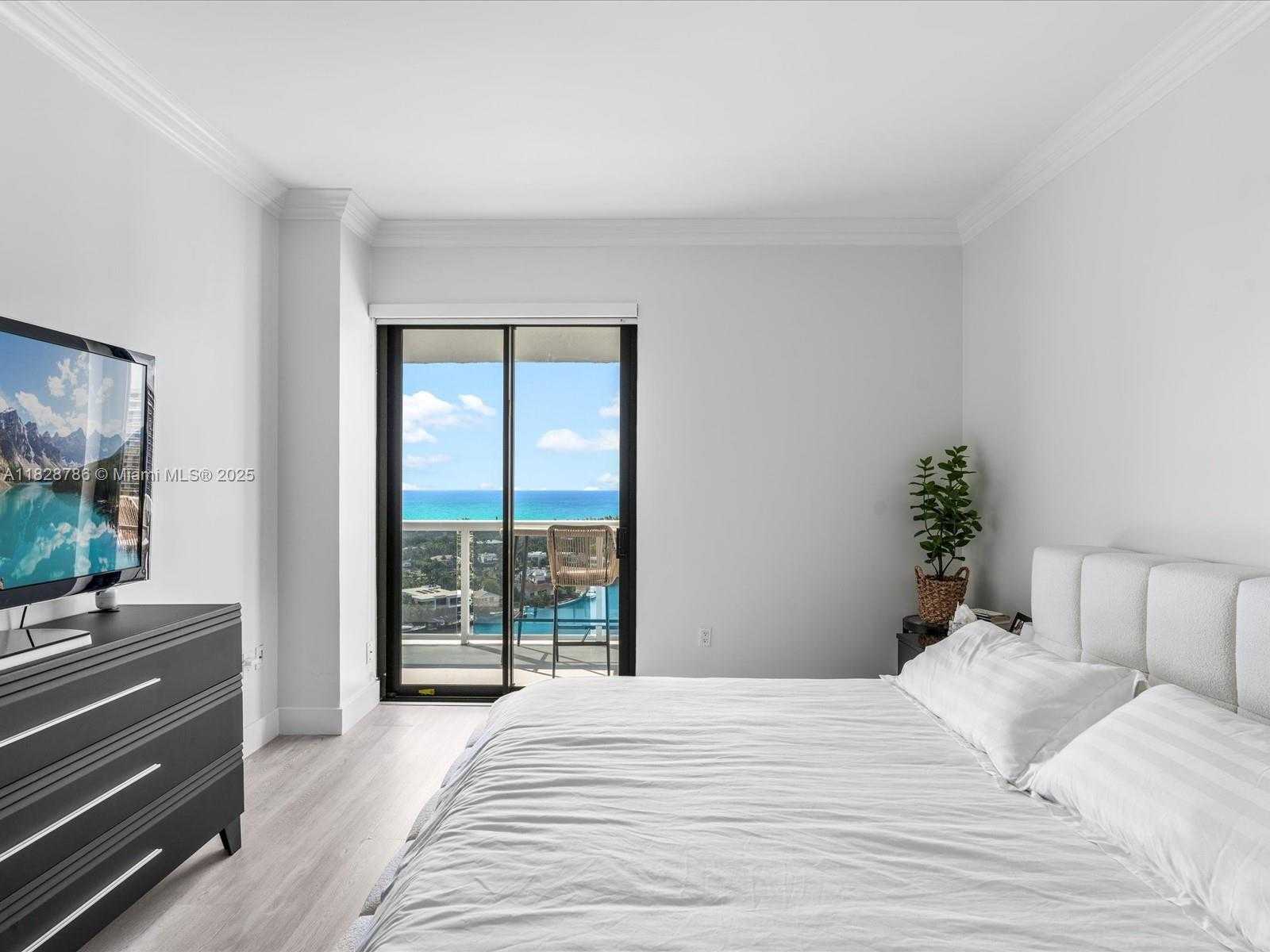 Small Image of 20505 EAST COUNTRY CLUB DR #PH36, Aventura Number 26