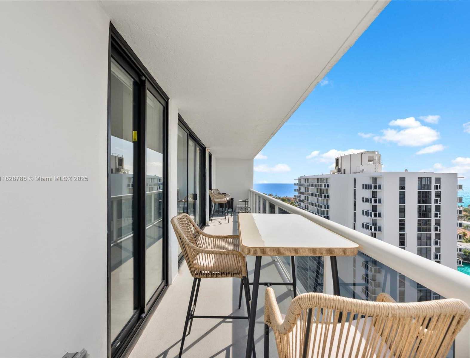 Small Image of 20505 EAST COUNTRY CLUB DR #PH36, Aventura Number 36