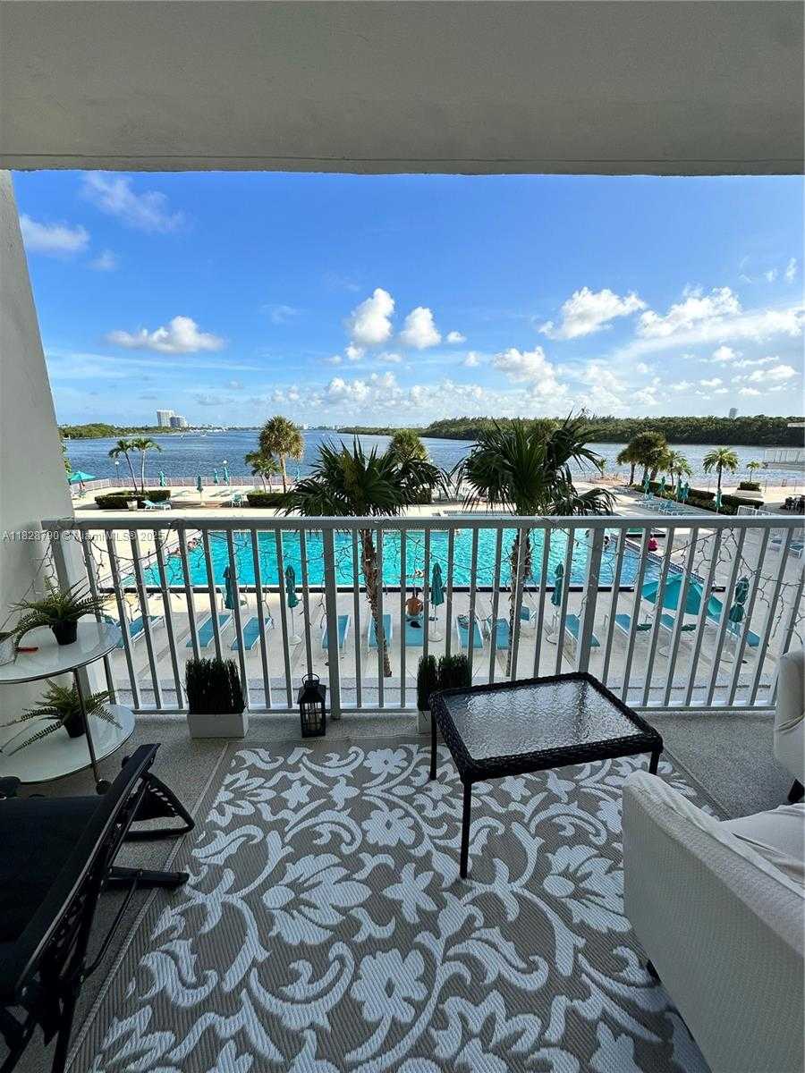 Small Image of 300 BAYVIEW DR #210, Sunny Isles Beach Number 20