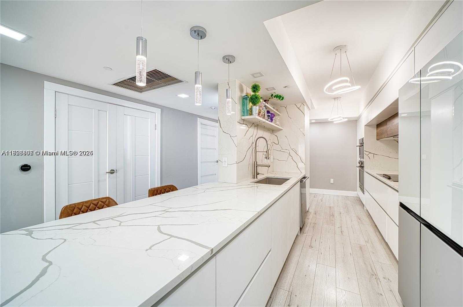 Small Image of 1800 SOUTH OCEAN DR #3708, Hallandale Beach Number 17