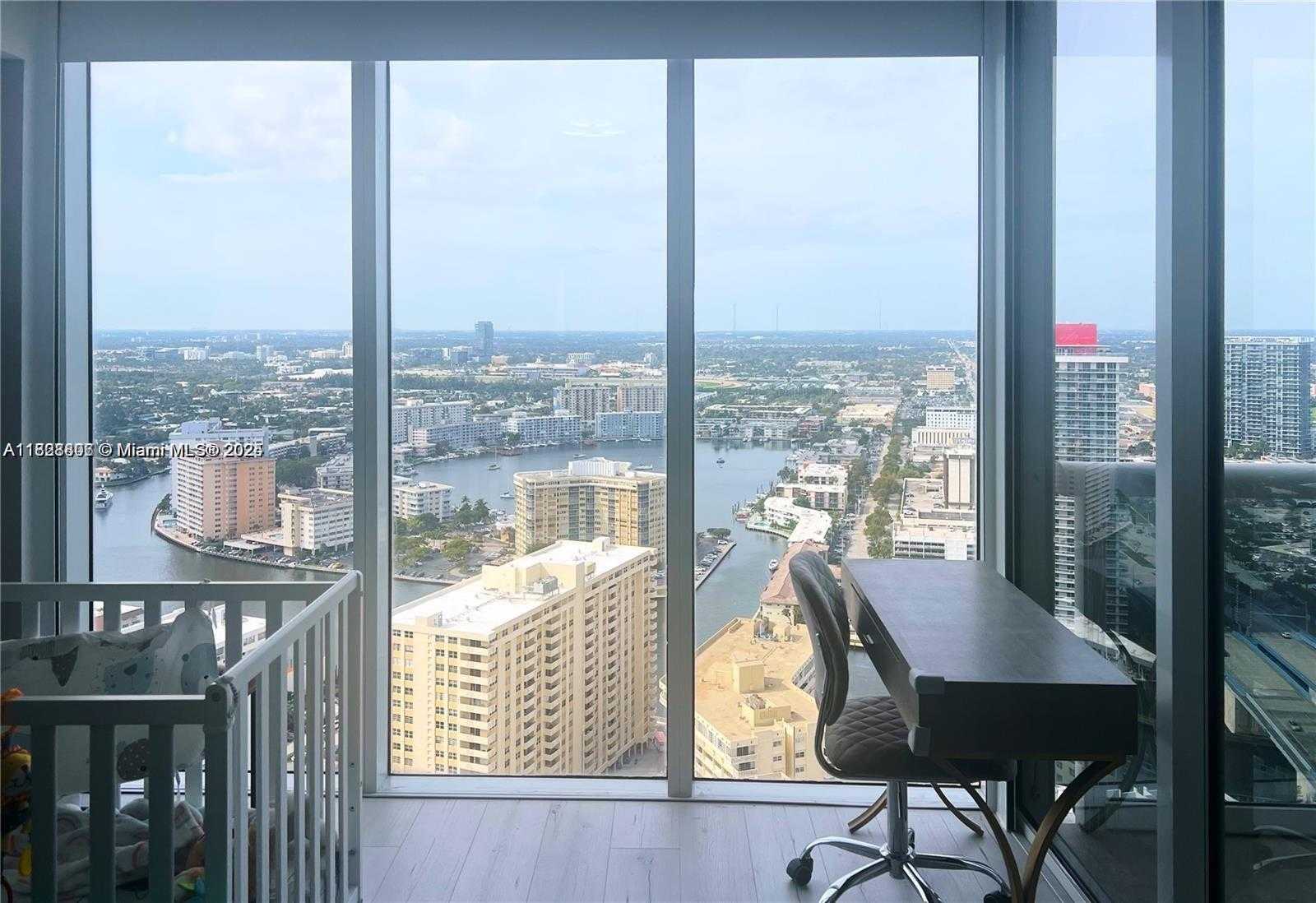 Small Image of 1800 SOUTH OCEAN DR #3708, Hallandale Beach Number 25