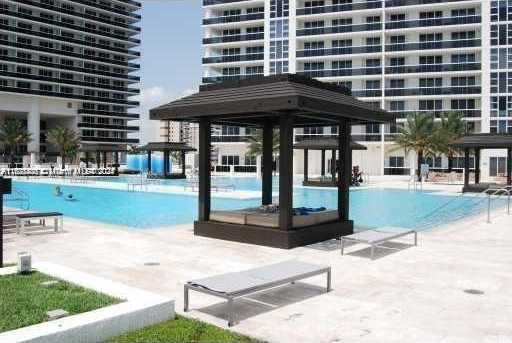 Small Image of 1800 SOUTH OCEAN DR #3708, Hallandale Beach Number 32