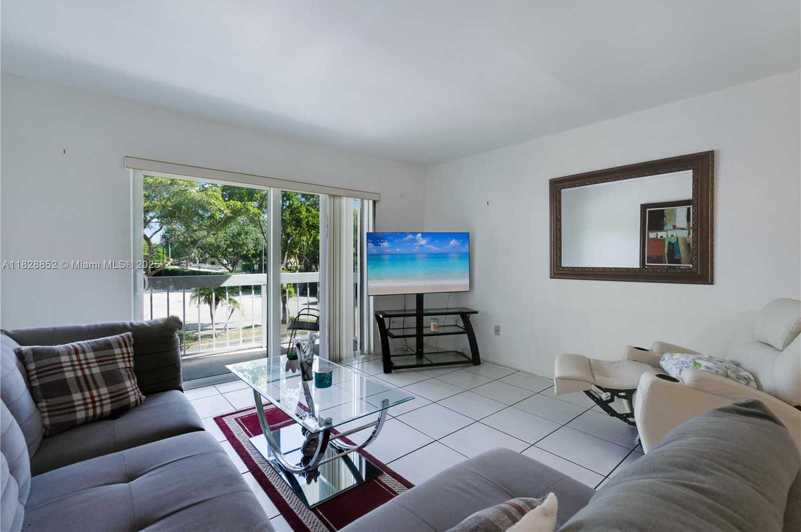 Small Image of 7850 CAMINO REAL #O-218, Miami Number 11