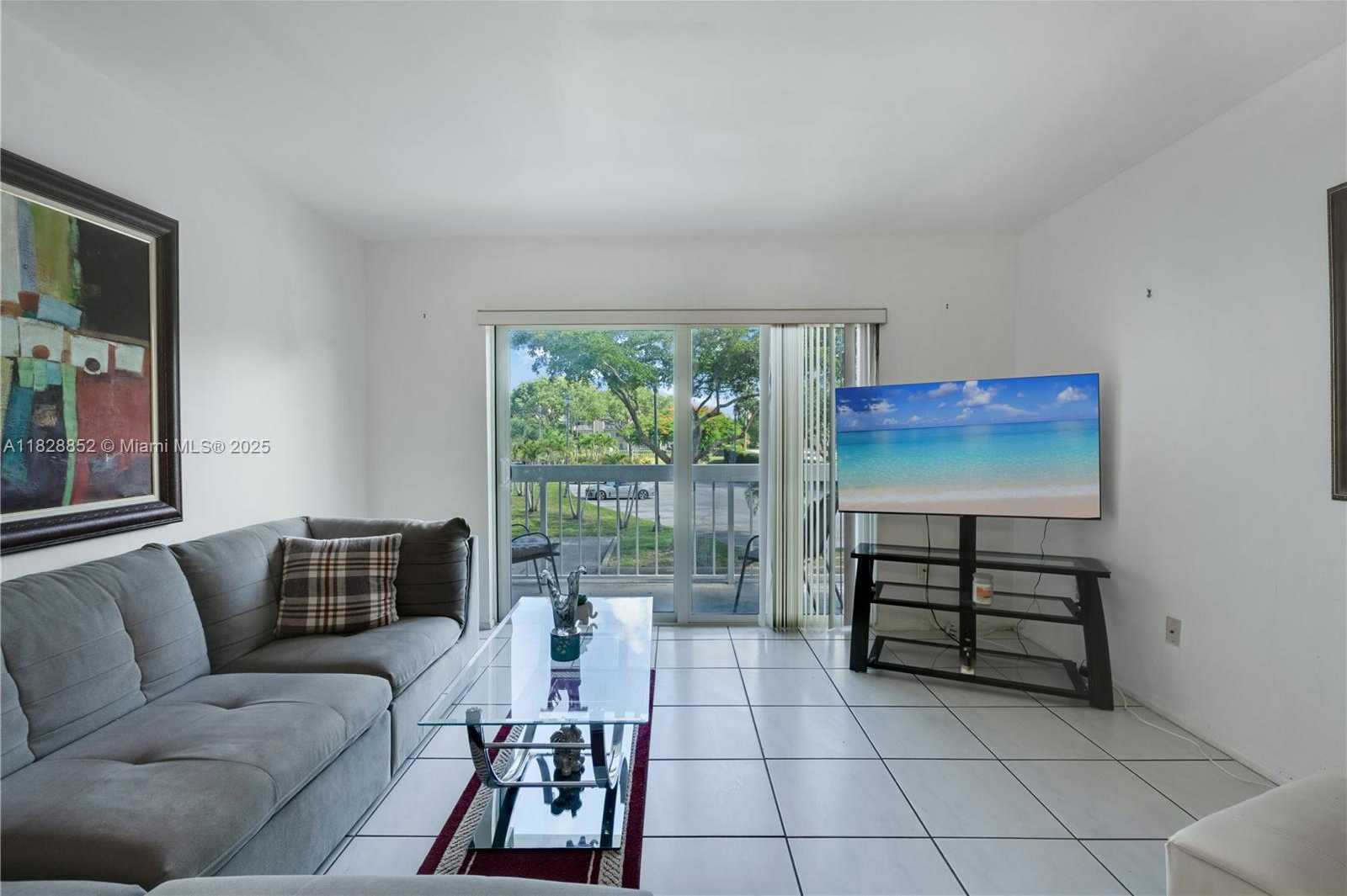 Small Image of 7850 CAMINO REAL #O-218, Miami Number 9