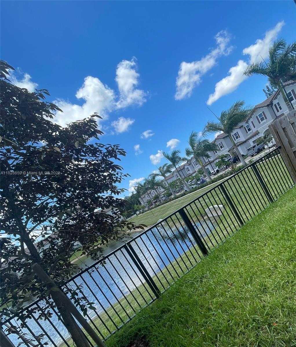 Small Image of 5544 NORTH WEST 27TH PL #1, Lauderhill Number 17