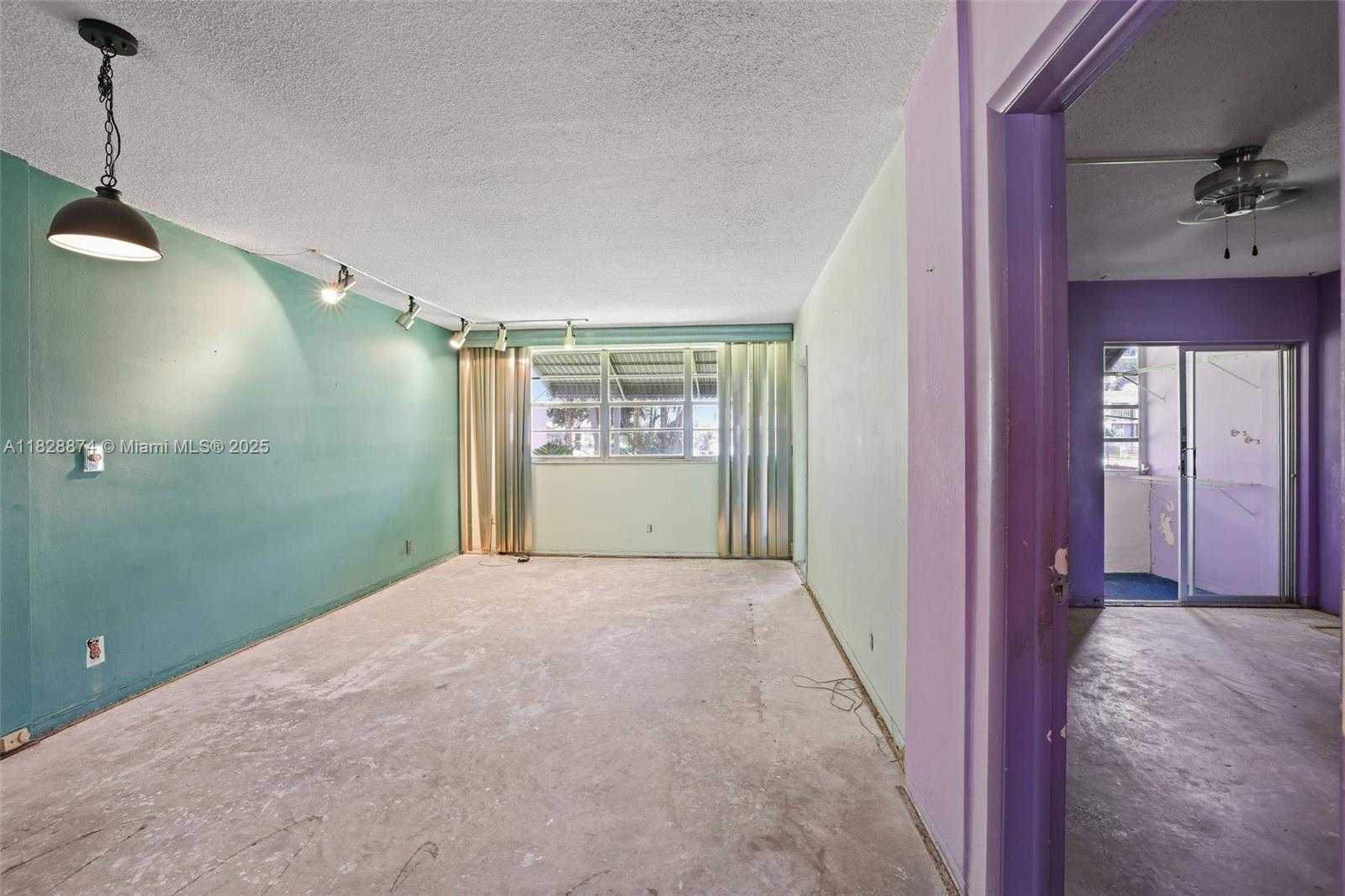Small Image of 1333 EAST HALLANDALE BEACH BLVD #105, Hallandale Beach Number 10