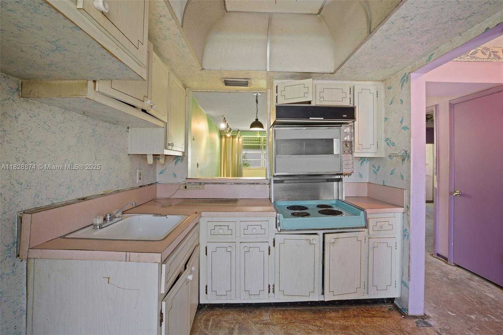 Small Image of 1333 EAST HALLANDALE BEACH BLVD #105, Hallandale Beach Number 9