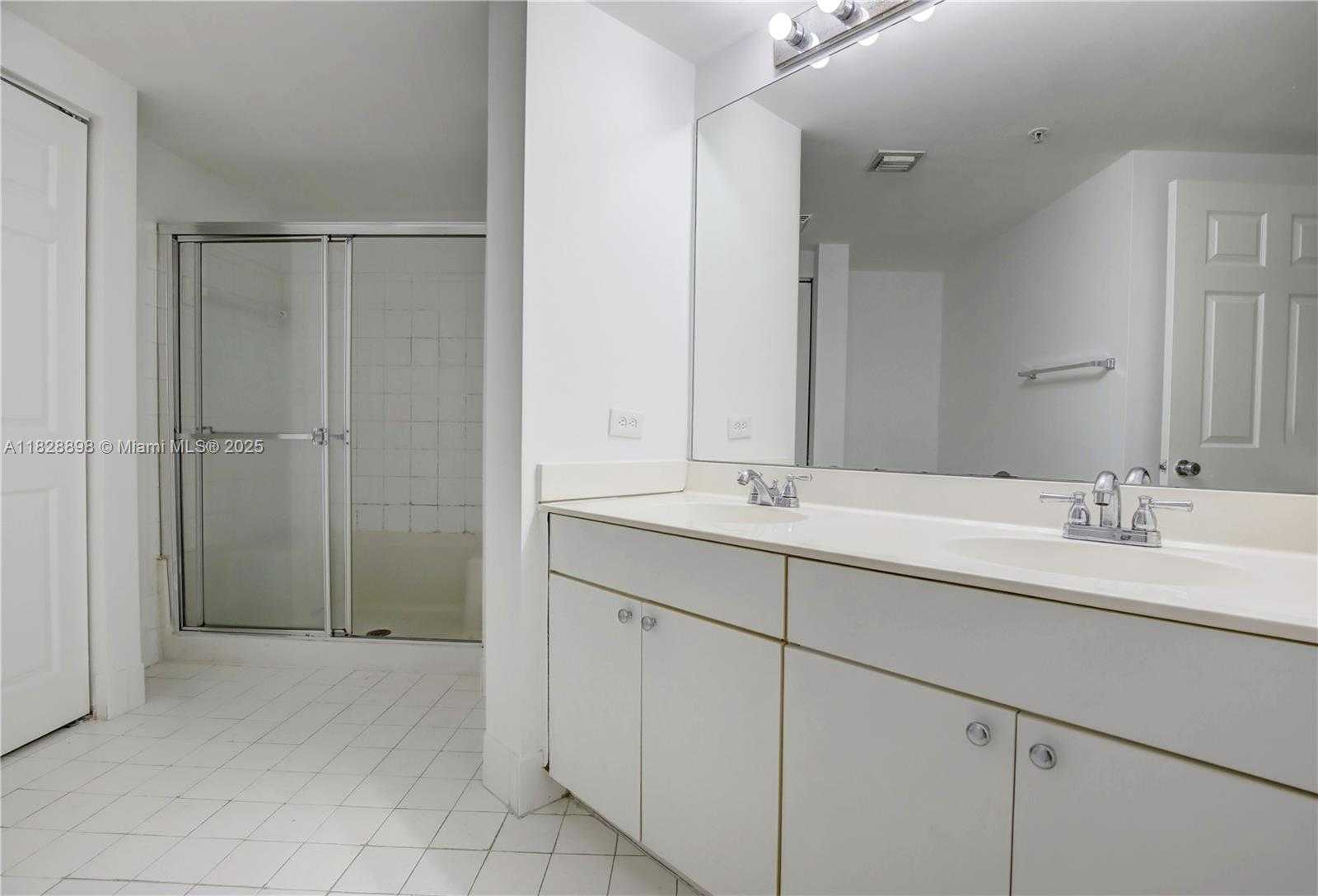 Small Image of 17100 NORTH BAY RD #1210, Sunny Isles Beach Number 18