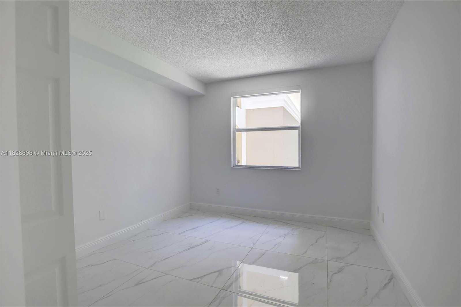 Small Image of 17100 NORTH BAY RD #1210, Sunny Isles Beach Number 22