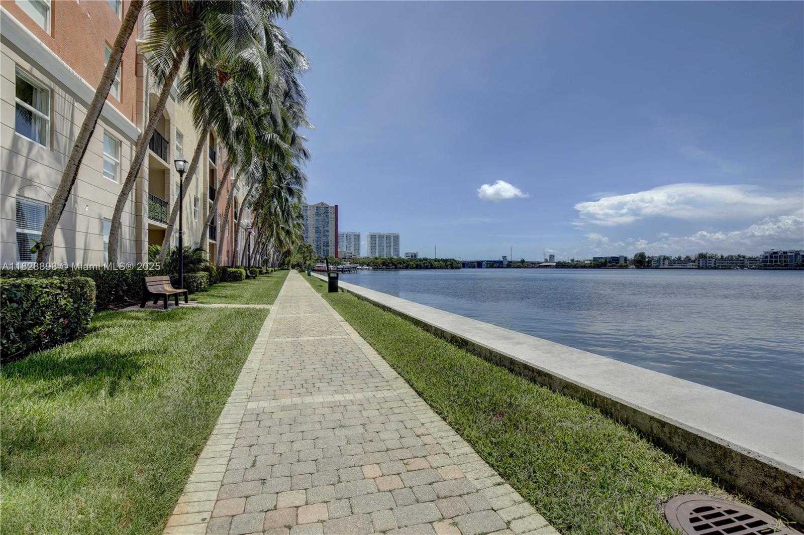 Small Image of 17100 NORTH BAY RD #1210, Sunny Isles Beach Number 26