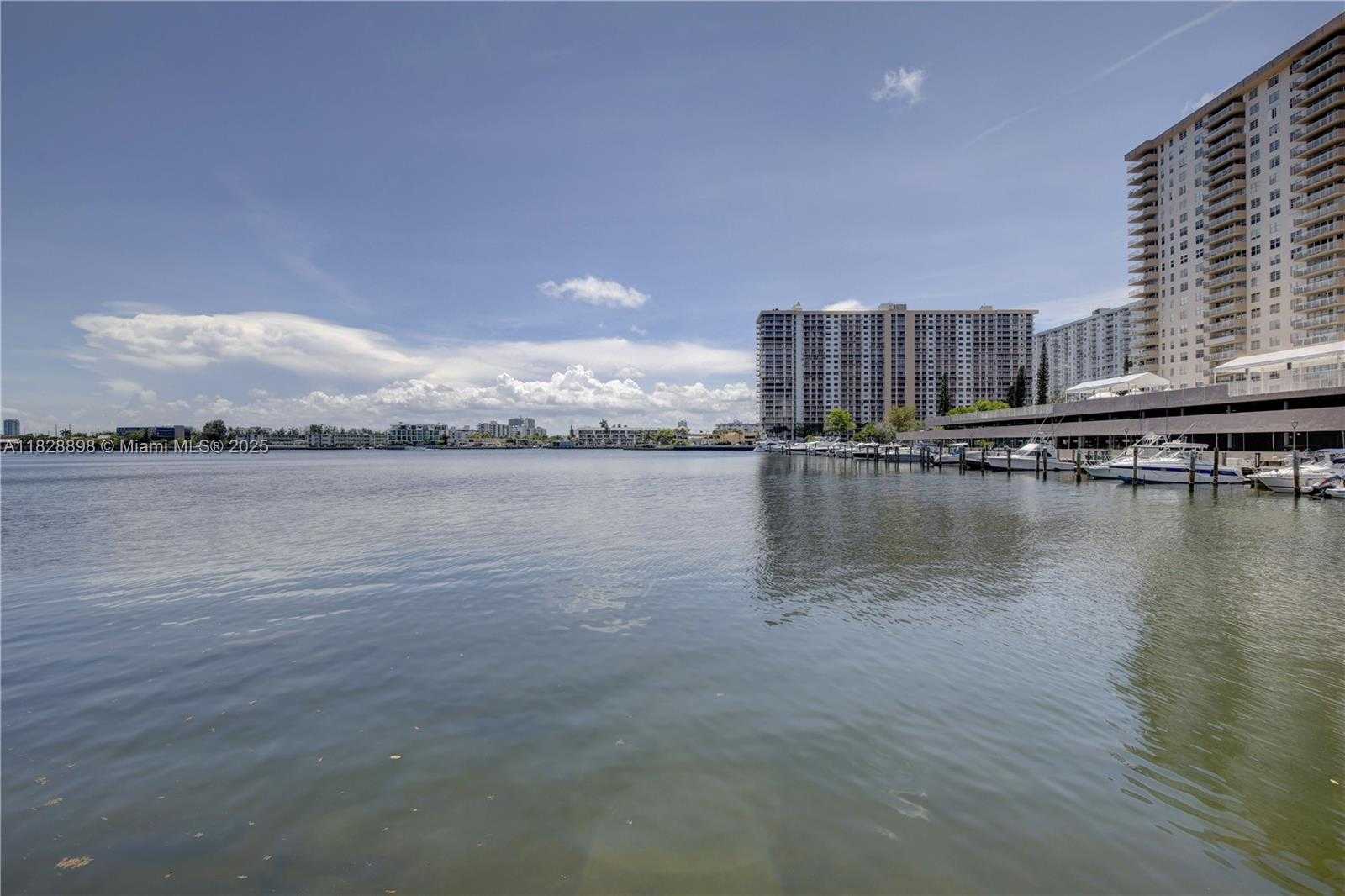 Small Image of 17100 NORTH BAY RD #1210, Sunny Isles Beach Number 27