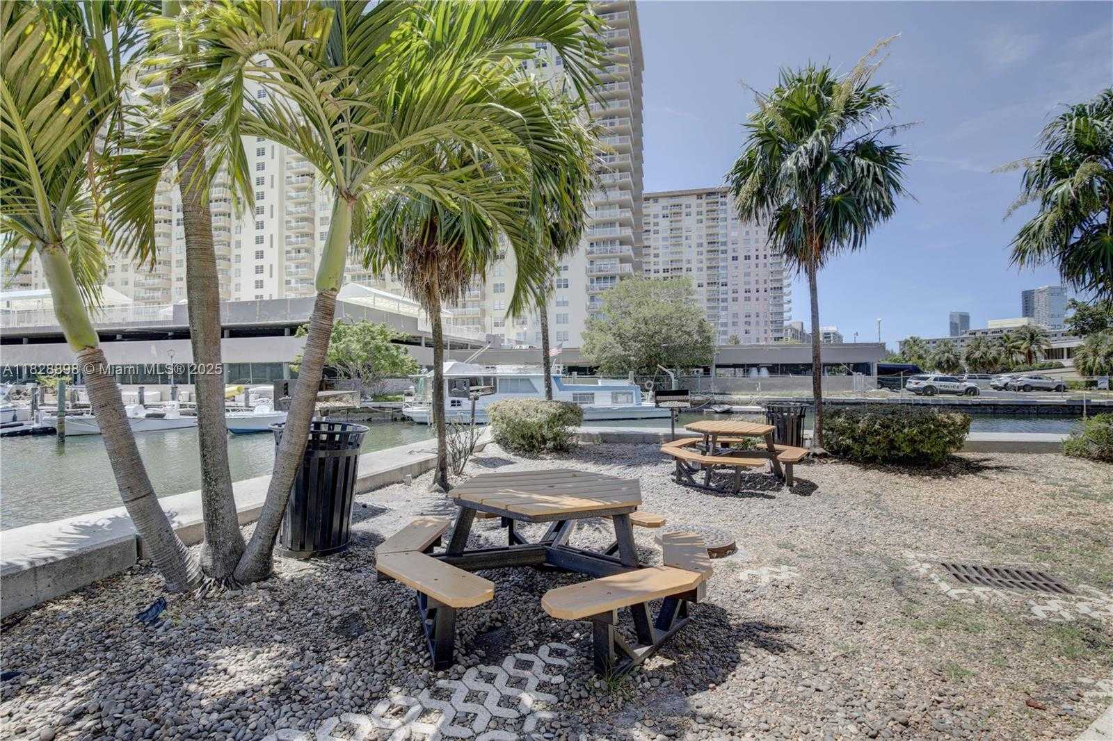 Small Image of 17100 NORTH BAY RD #1210, Sunny Isles Beach Number 28