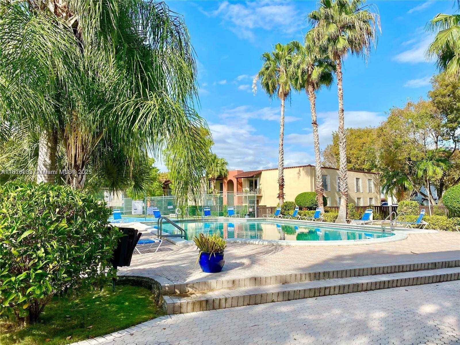 Small Image of 10794 NORTH KENDALL DR #B6, Miami Number 10