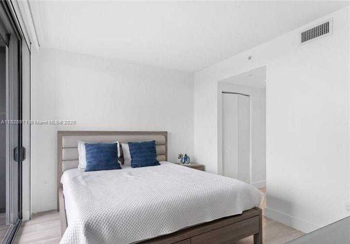 Small Image of 121 NORTH EAST 34TH ST #1812, Miami Number 8